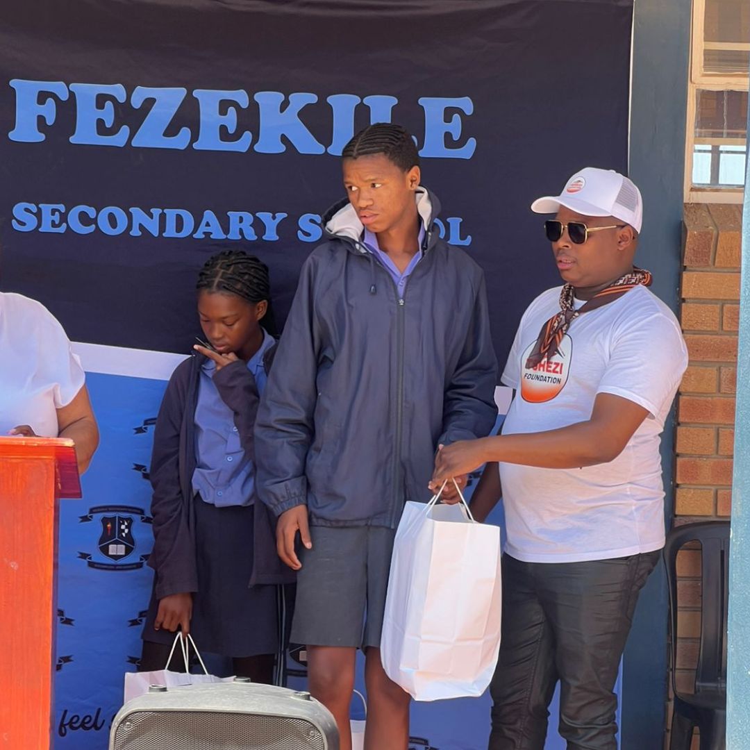 Tshezi Images